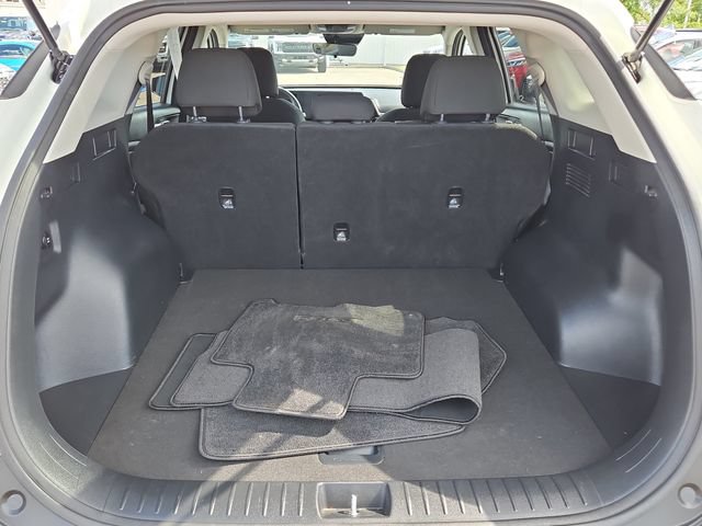 Used 2025 Kia Sportage LX FWD image 29