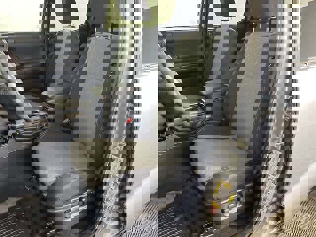 Used 2020 Toyota Tacoma TRD Off-Road image 17