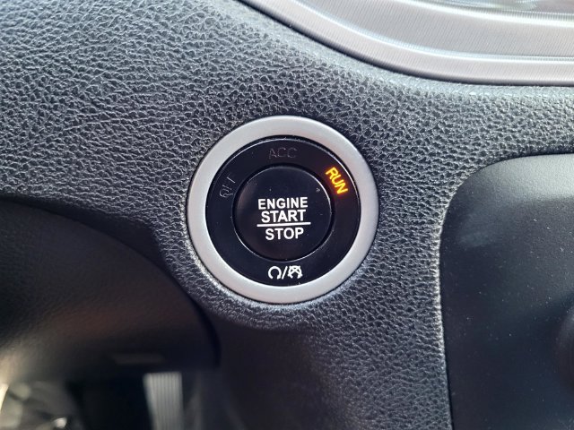 Used 2023 Dodge Charger SXT RWD image 18