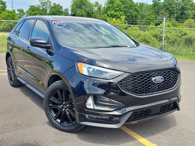 Certified 2023 Ford Edge ST-Line
