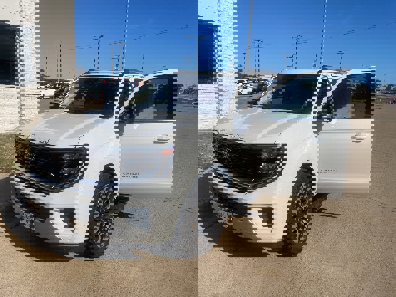 Certified 2025 Ford Expedition Platinum w/ Driver's Package