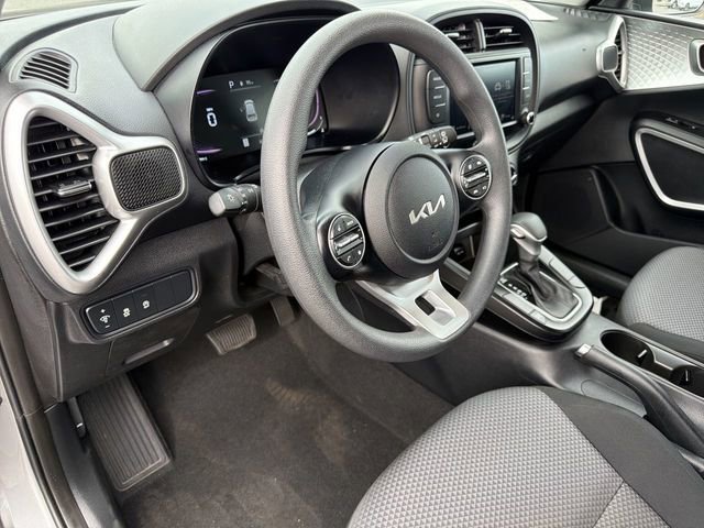 Used 2024 Kia Soul LX w/ Option Group 015 image 12