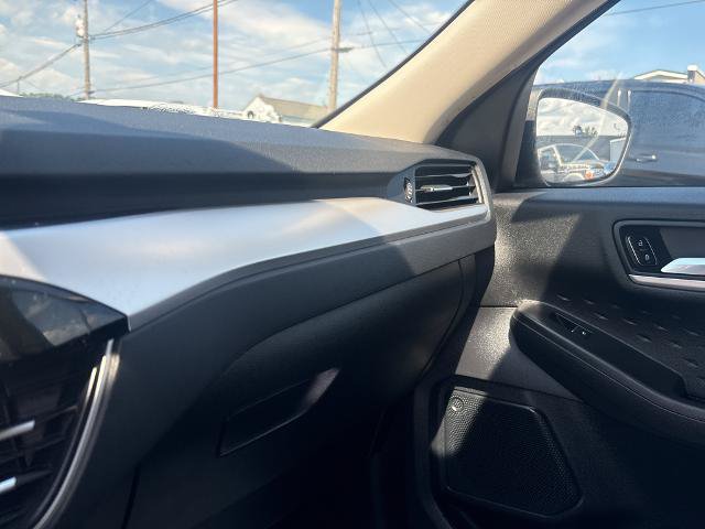 Certified 2020 Ford Escape SE AWD/4WD image 25