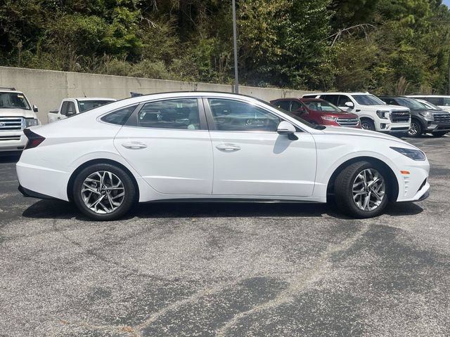 Used 2023 Hyundai Sonata SEL w/ Convenience Package FWD image 2