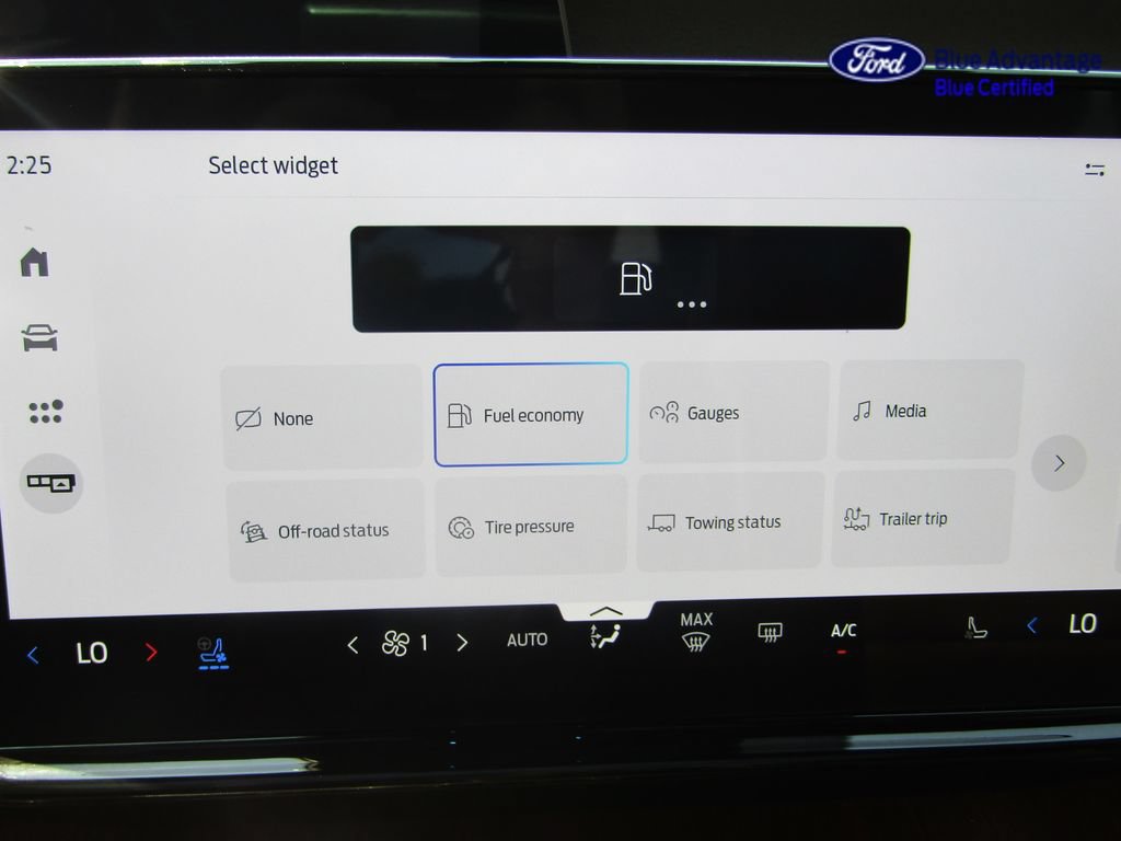 Certified 2025 Ford Expedition King Ranch AWD/4WD image 41