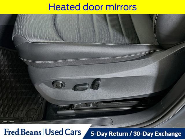 Used 2022 Volkswagen Taos SEL image 24