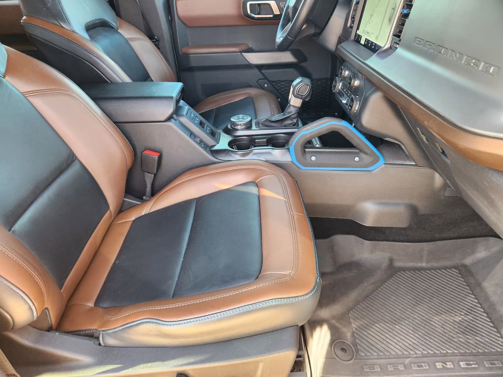 Certified 2023 Ford Bronco Outer Banks w/ Sasquatch Package image 13