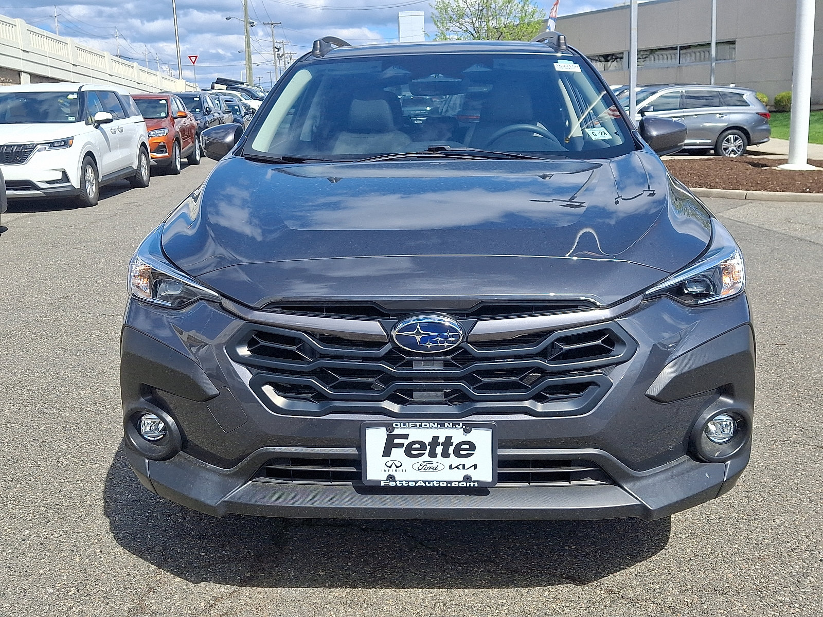 Used 2024 Subaru Crosstrek 2.0i Premium AWD/4WD image 2