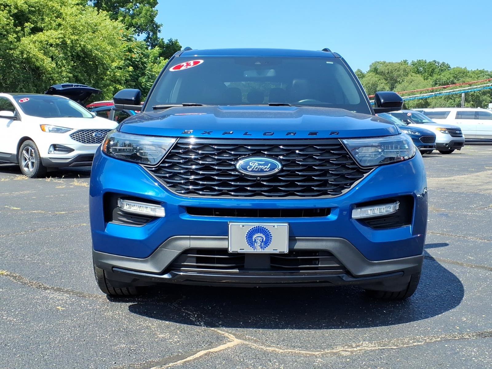 Certified 2023 Ford Explorer ST-Line w/ Class IV Trailer Tow Package AWD/4WD image 2
