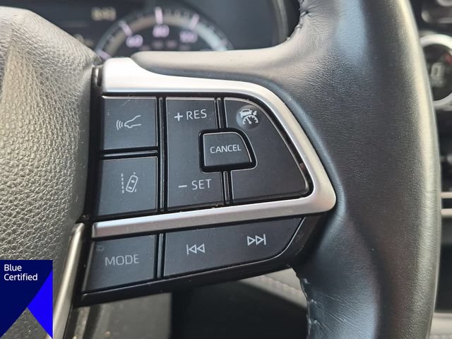 Used 2024 Toyota Highlander LE FWD image 19