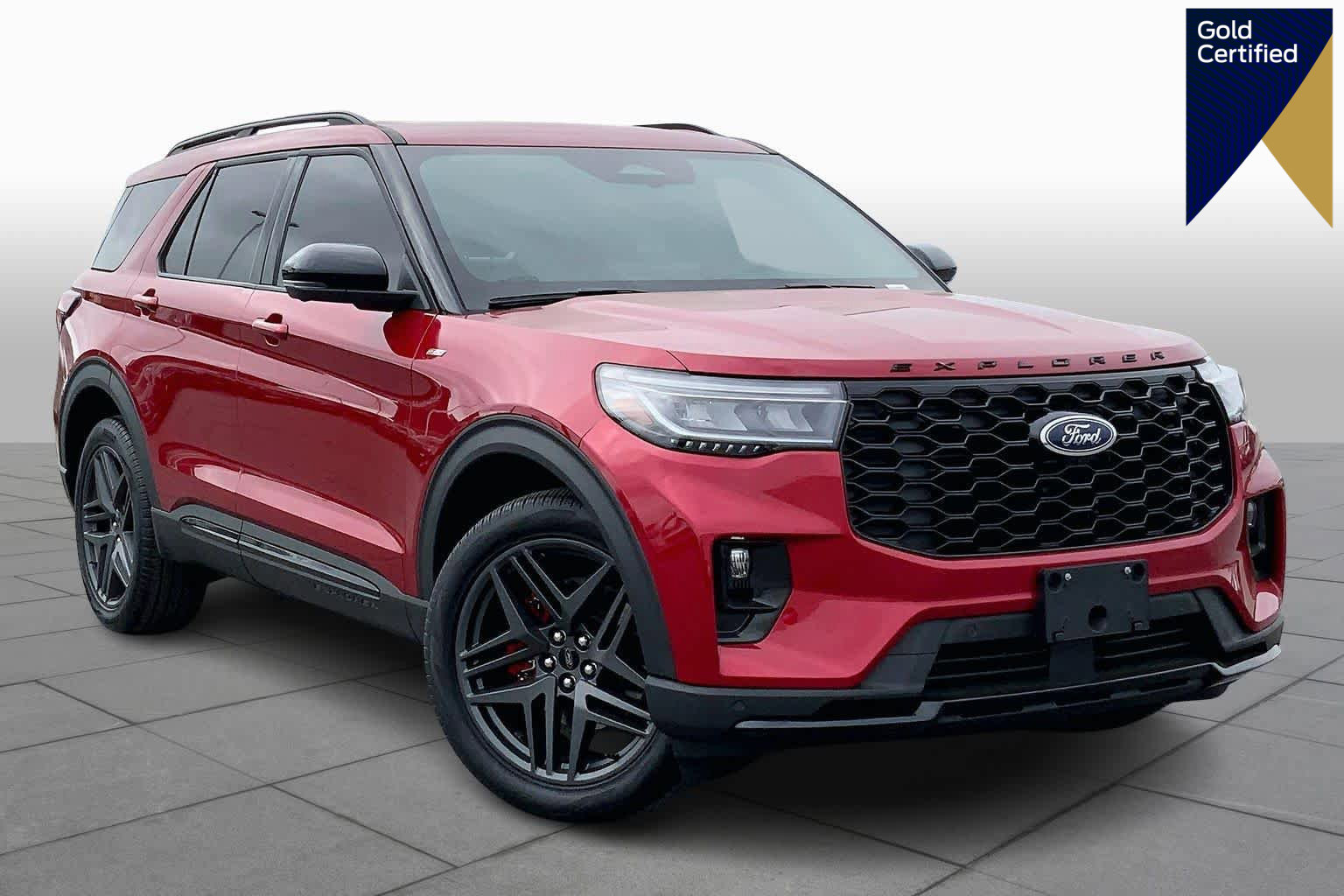 Certified 2025 Ford Explorer ST-Line w/ Premium Package image 1