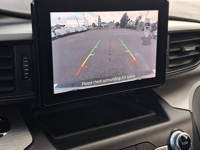 Certified 2020 Ford Explorer XLT w/ Comfort Package AWD/4WD image 17