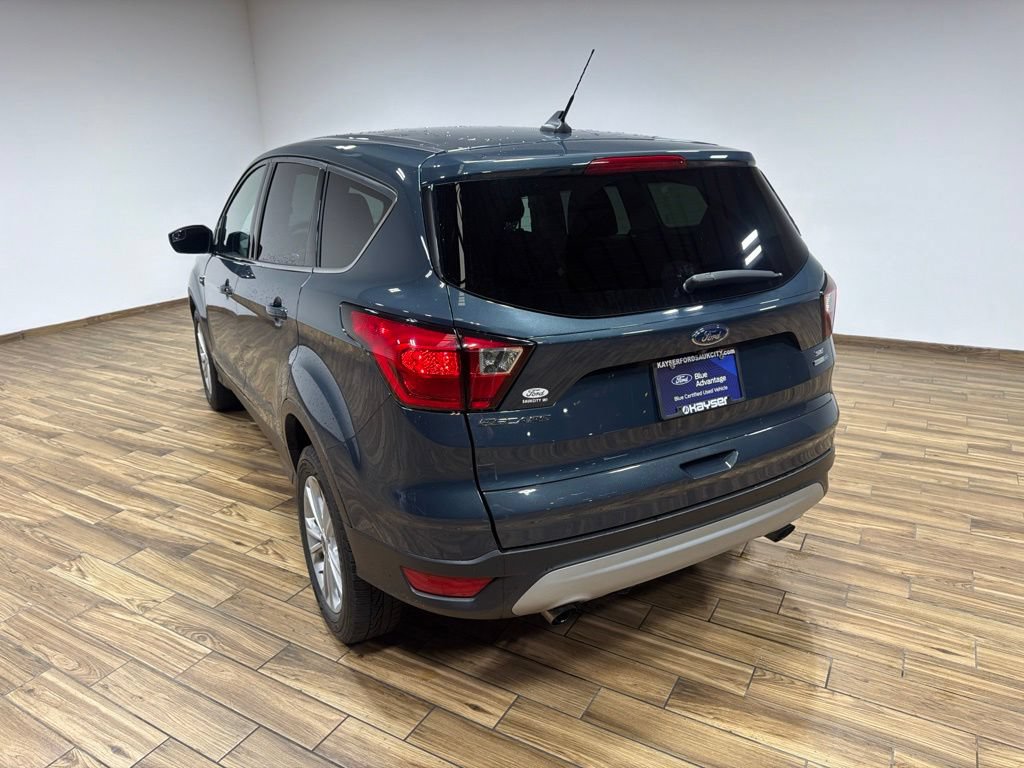 Certified 2019 Ford Escape SE AWD/4WD image 33
