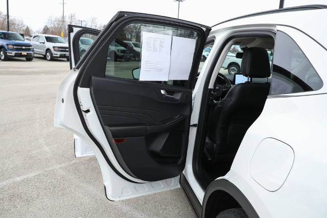 Certified 2021 Ford Escape Titanium w/ Class II Trailer Tow Package image 24