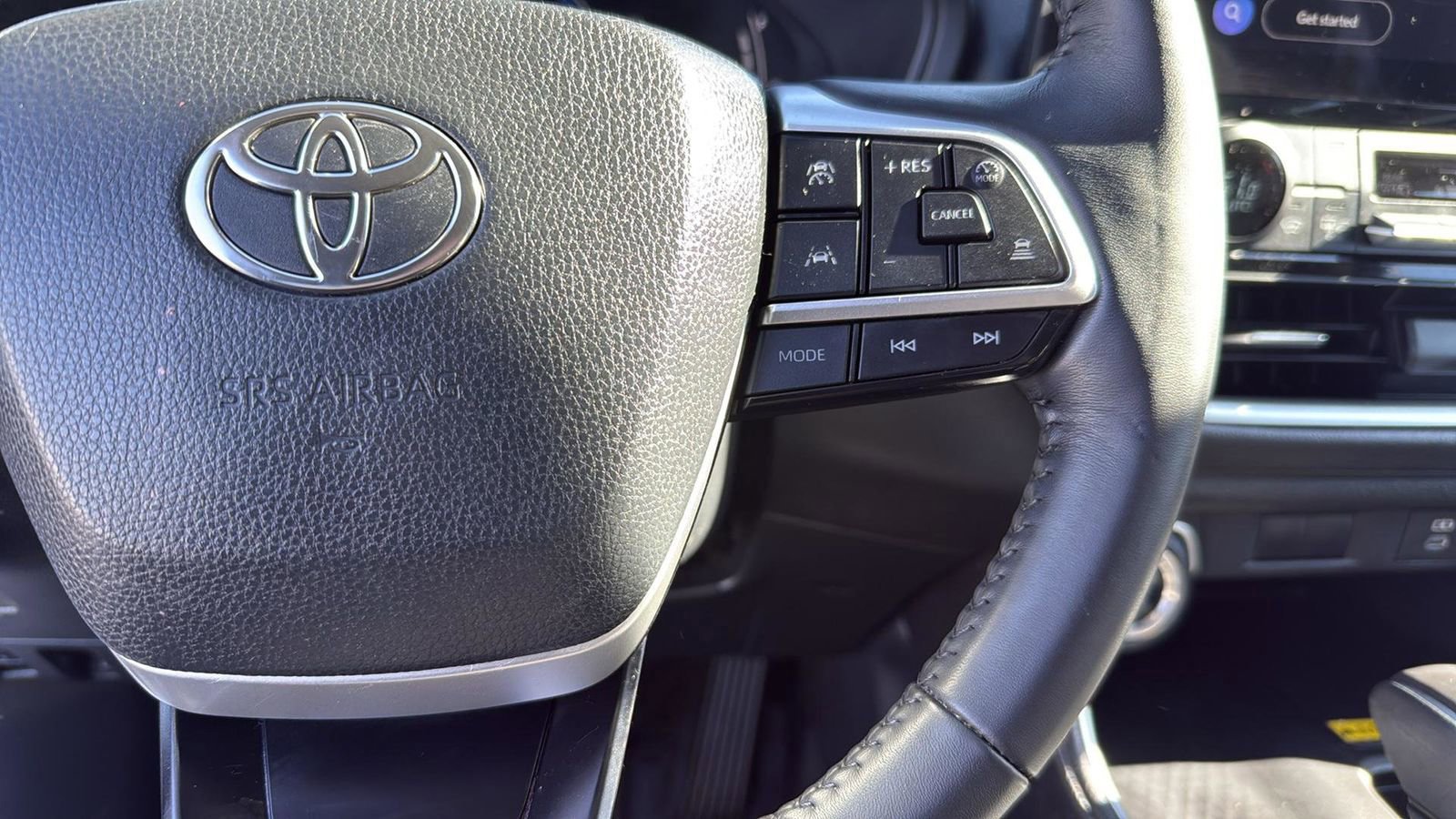 Used 2024 Toyota Grand Highlander XLE image 16