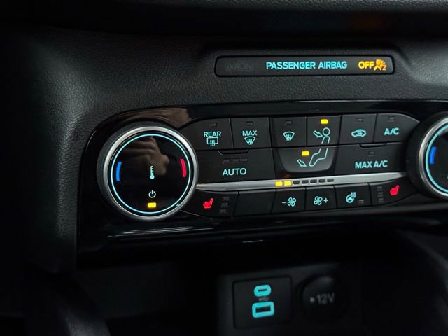 Certified 2022 Ford Escape SE w/ SE Sport Appearance Package AWD/4WD image 19
