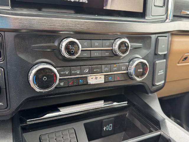 Certified 2023 Ford F250 Lariat w/ Lariat Ultimate Package AWD/4WD image 22