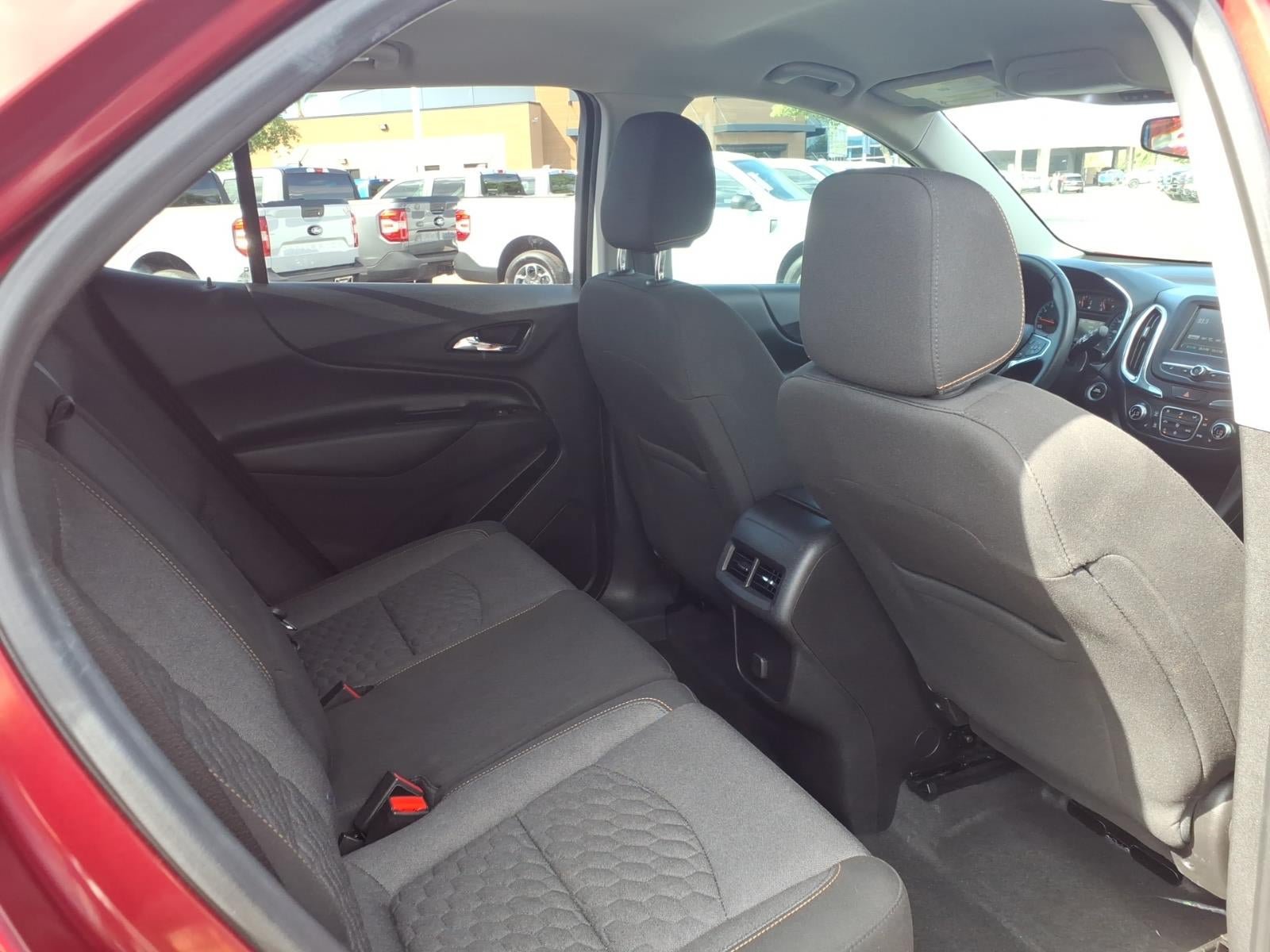 Used 2018 Chevrolet Equinox LT FWD image 13