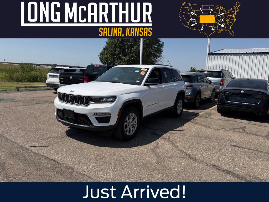 Used 2023 Jeep Grand Cherokee Limited w/ Luxury Tech Group II AWD/4WD image 1