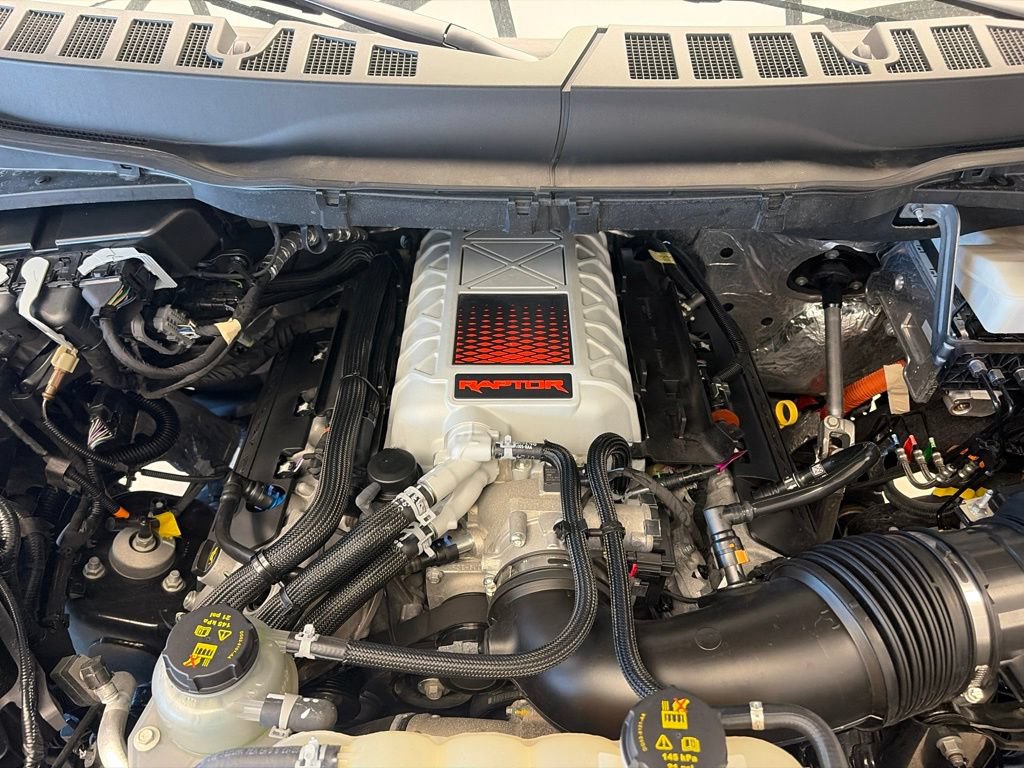 Certified 2024 Ford F150 Raptor w/ Equipment Group 803A Raptor R AWD/4WD image 29