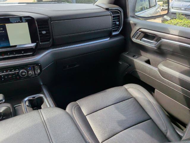 Used 2023 Chevrolet Silverado 1500 LTZ w/ Technology Package AWD/4WD image 13