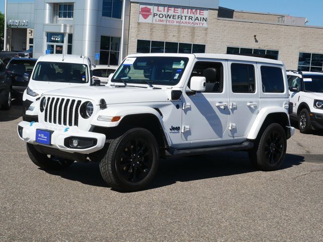 Used 2021 Jeep Wrangler Unlimited Sahara AWD/4WD image 8