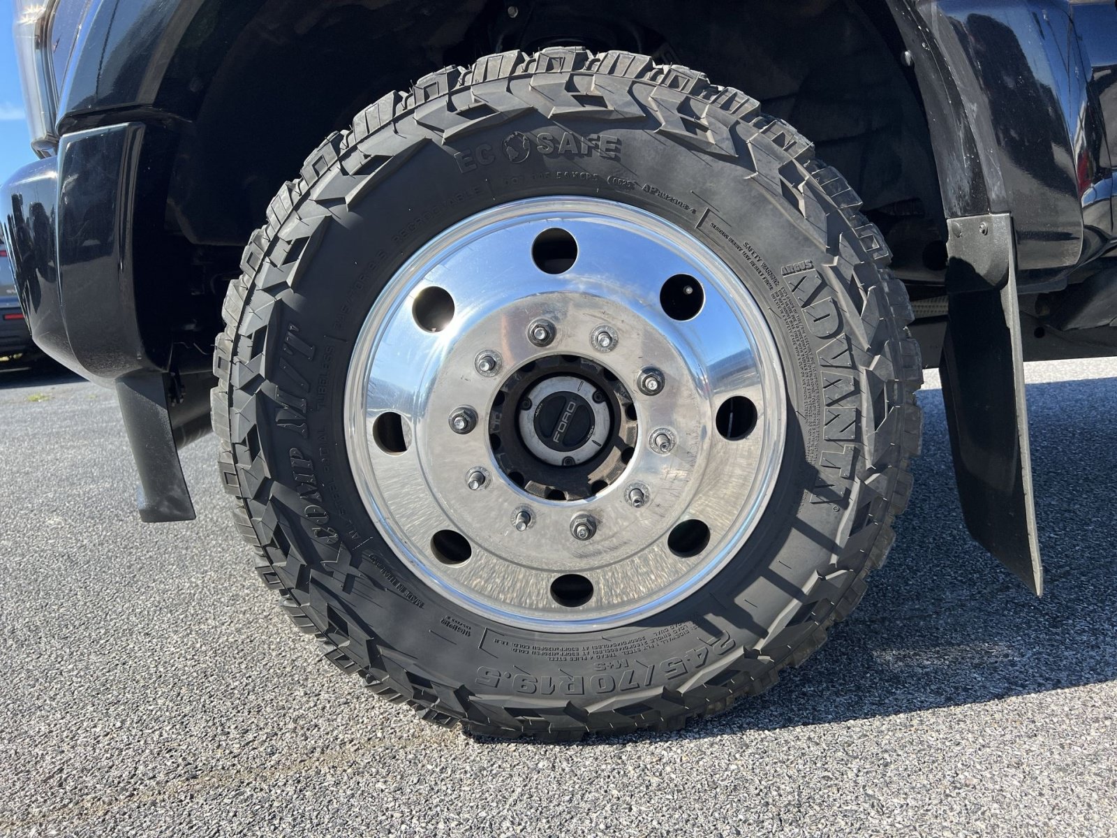 Certified 2020 Ford F450 Platinum w/ FX4 Off-Road Package AWD/4WD image 20