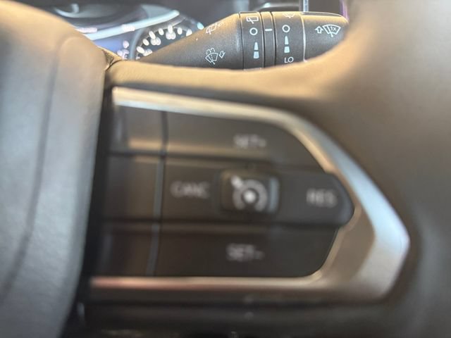 Used 2024 Jeep Compass Latitude AWD/4WD image 8