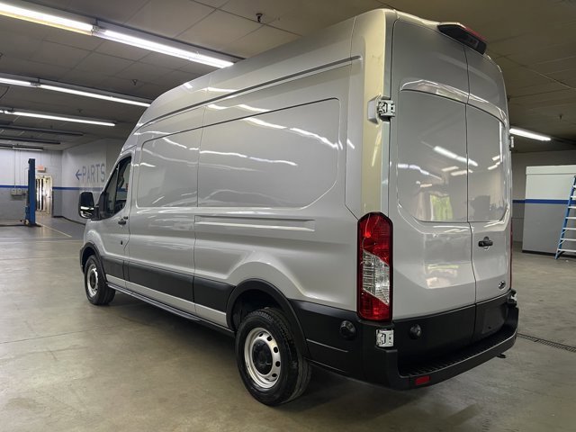 Certified 2024 Ford Transit 250 148 High Roof RWD image 5
