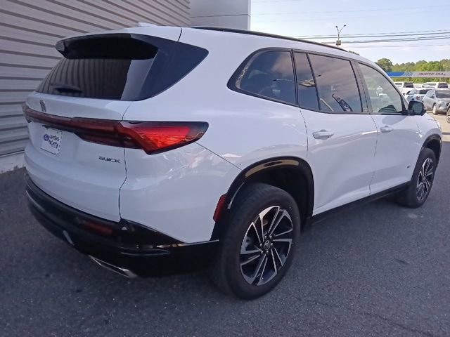 Used 2025 Buick Enclave Sport Touring FWD image 3