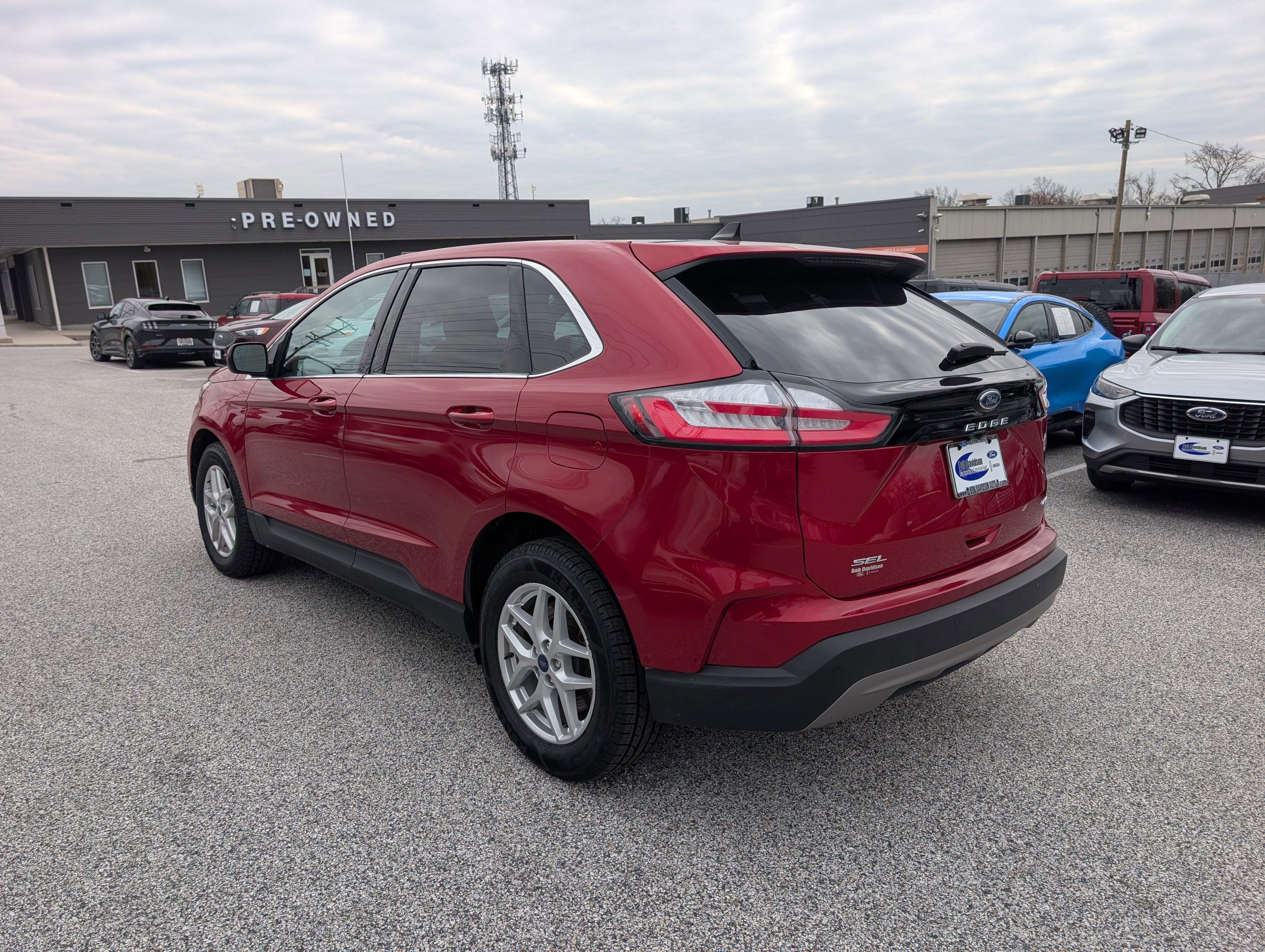 Certified 2022 Ford Edge SEL w/ Convenience Package image 5