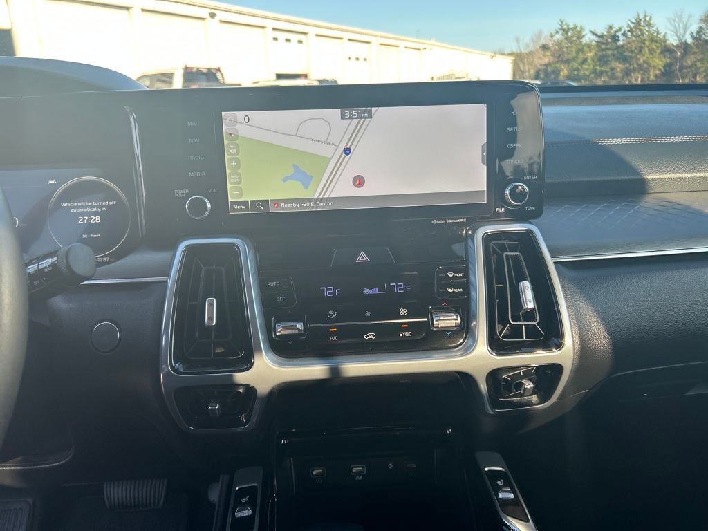 Used 2023 Kia Sorento SX image 11