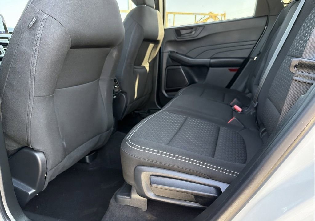Certified 2024 Ford Escape Active w/ Cold Weather Package image 15
