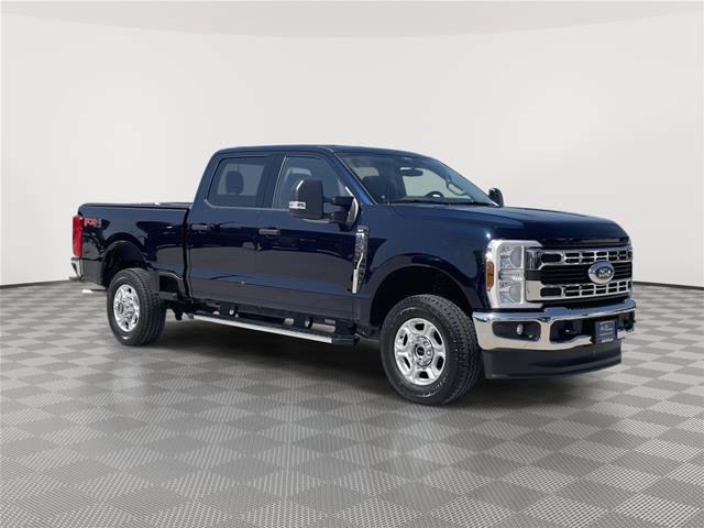Certified 2025 Ford F250 XLT w/ FX4 Off-Road Package AWD/4WD image 5