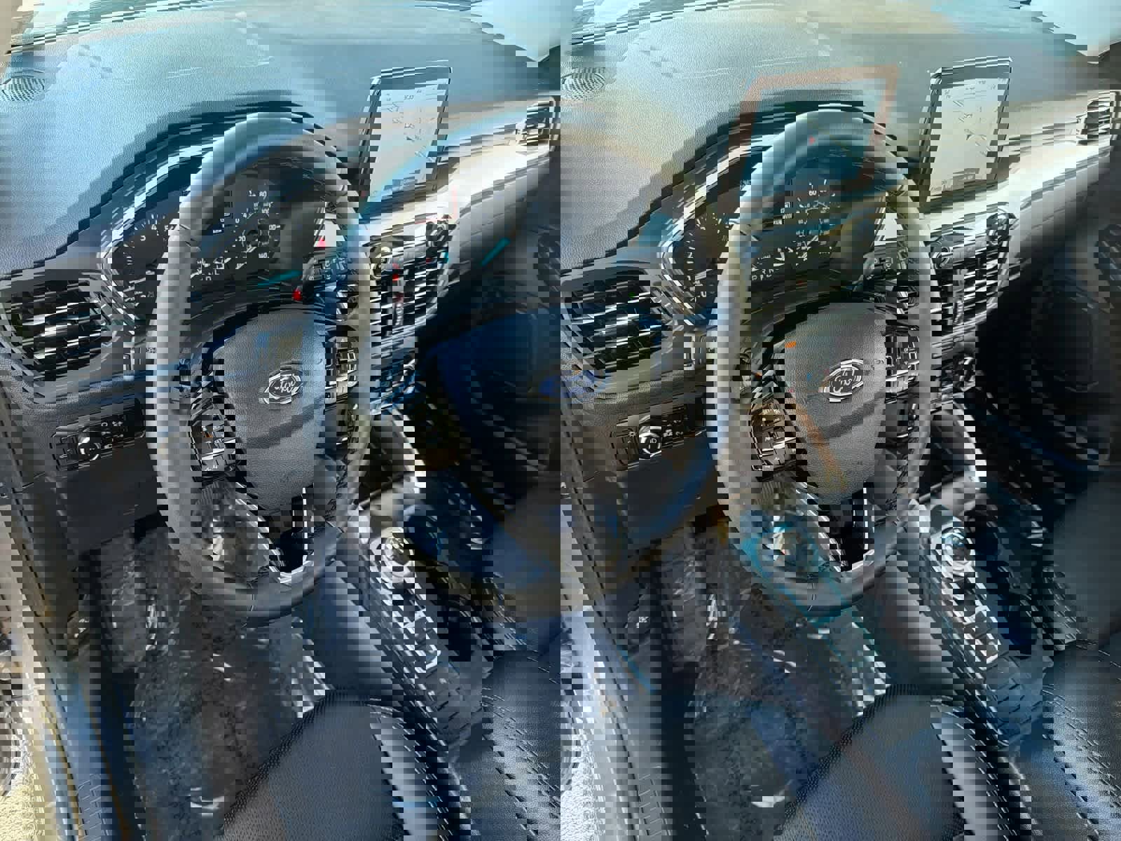 Certified 2022 Ford Escape SEL image 10