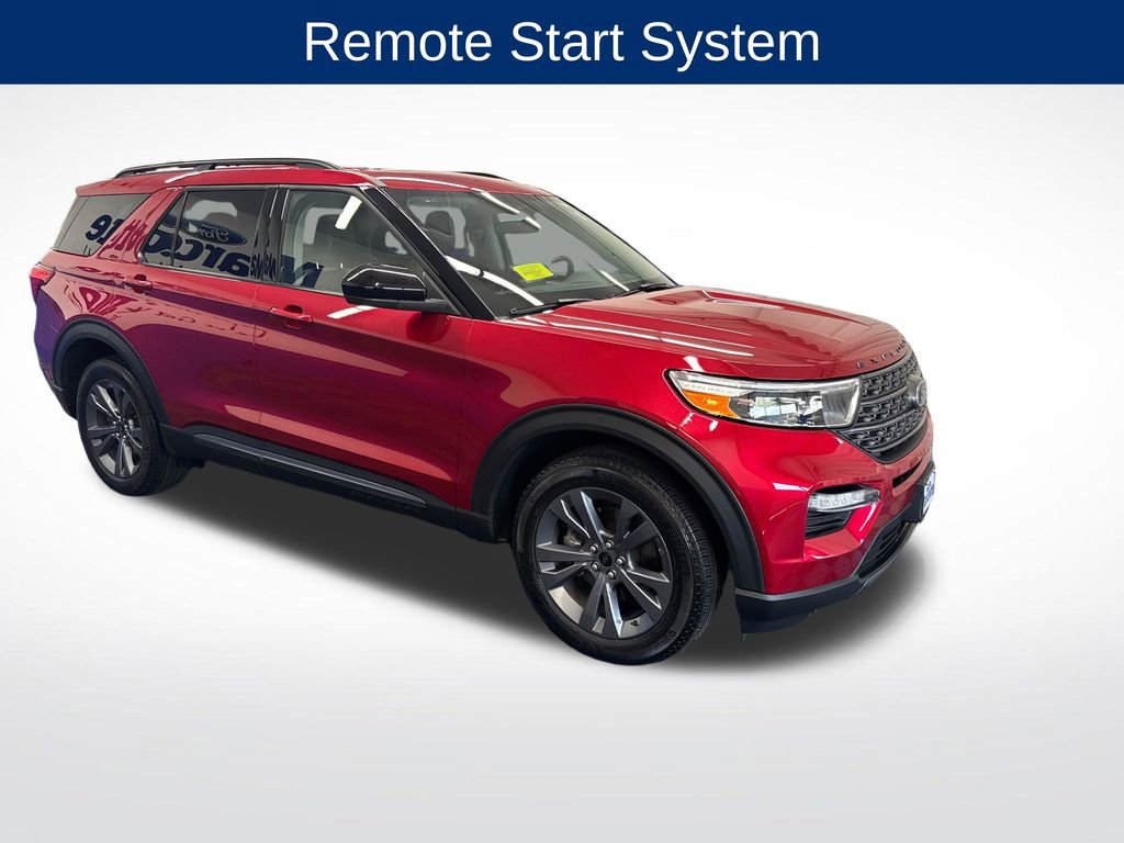 Certified 2023 Ford Explorer XLT w/ Equipment Group 202A AWD/4WD image 9