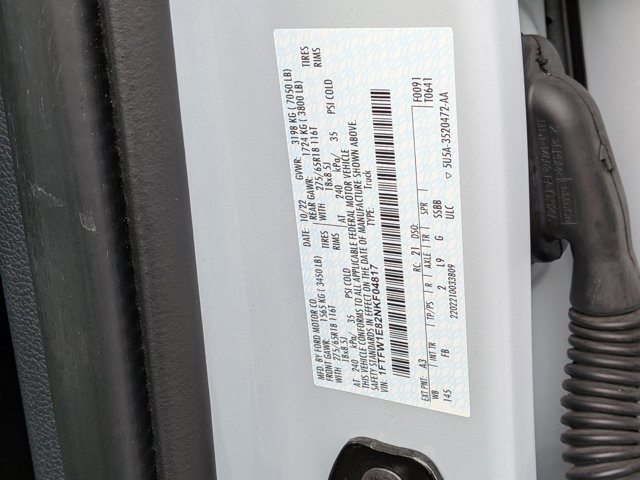 Certified 2022 Ford F150 XLT w/ Equipment Group 302A High image 38