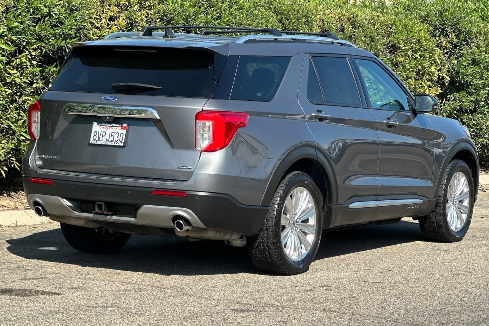 Certified 2021 Ford Explorer Limited w/ Hybrid Equipment Group 310A image 5