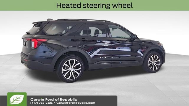 Certified 2025 Ford Explorer ST-Line image 6