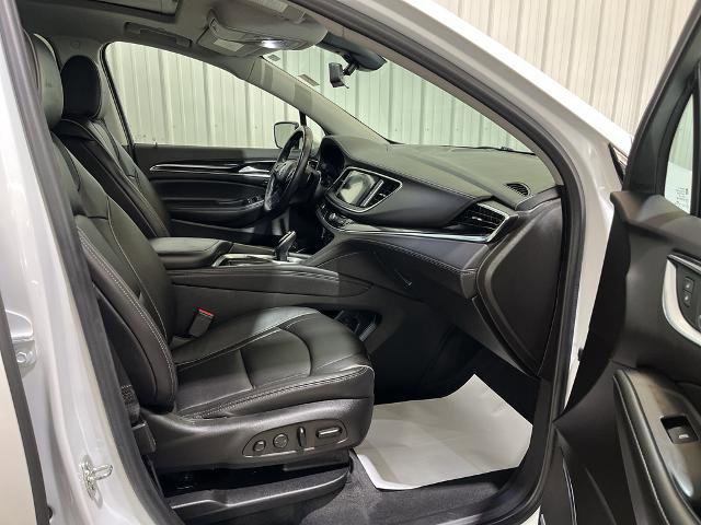 Used 2021 Buick Enclave Avenir image 37