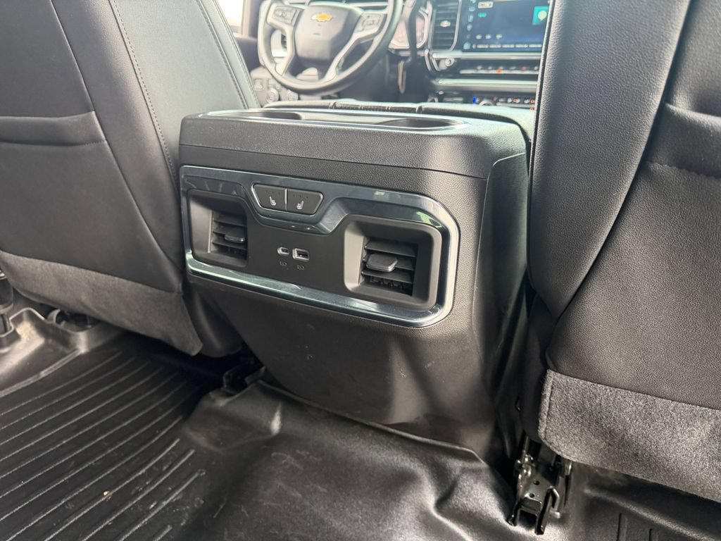 Used 2024 Chevrolet Silverado 2500 High Country w/ Technology Package AWD/4WD image 25