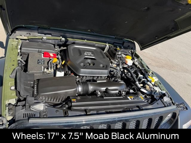 Used 2022 Jeep Wrangler Unlimited Sport AWD/4WD image 43