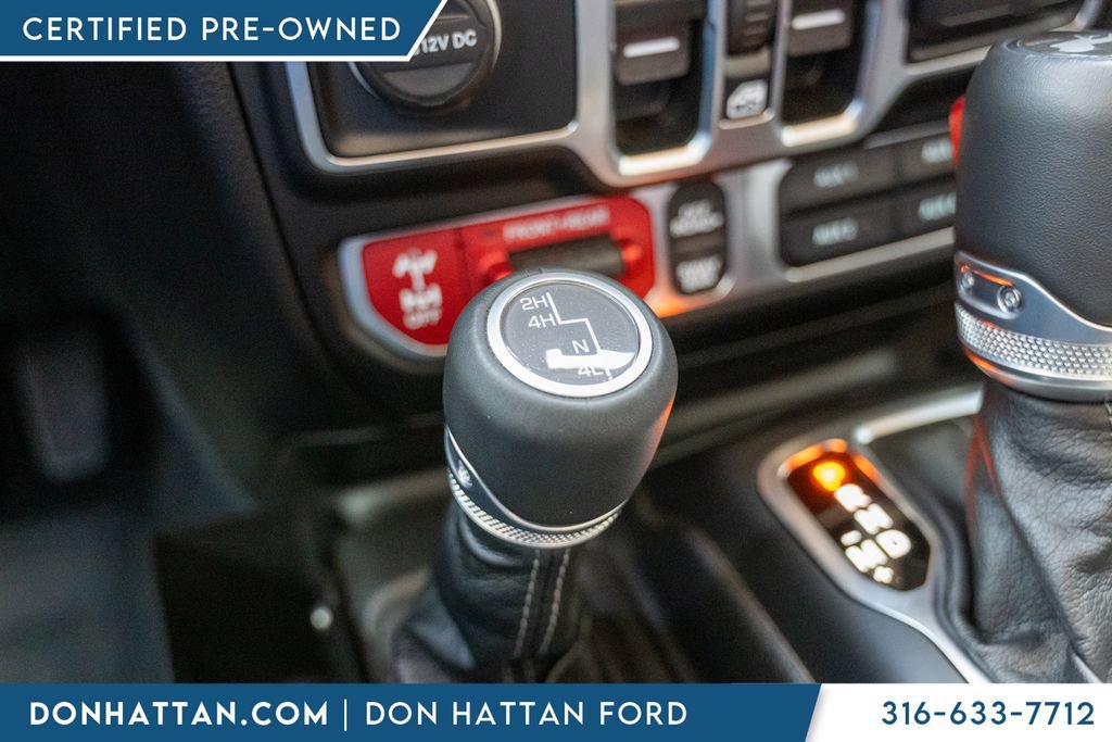 Used 2025 Jeep Wrangler Unlimited Rubicon w/ Convenience Group AWD/4WD image 13