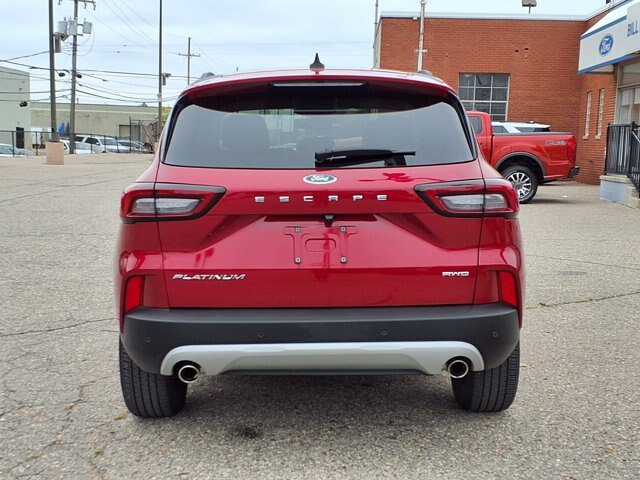 Certified 2023 Ford Escape Platinum AWD/4WD image 21