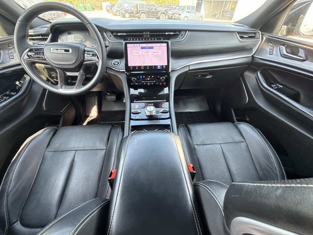 Used 2023 Jeep Grand Cherokee L Overland w/ Luxury Tech Group IV AWD/4WD image 15