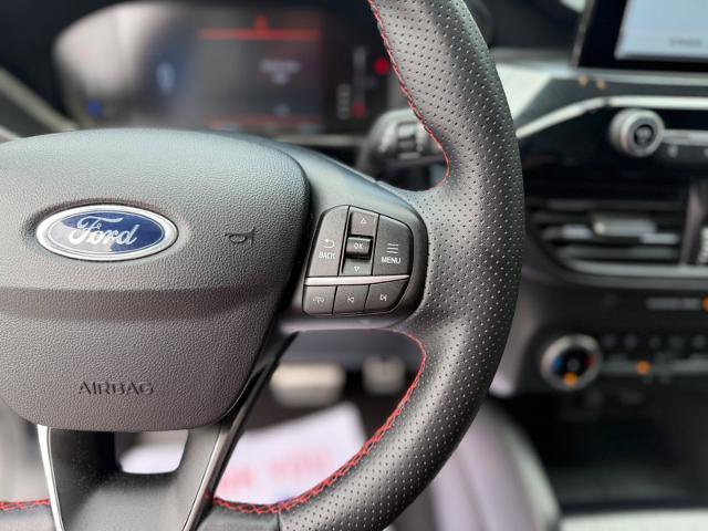 Certified 2024 Ford Escape ST-Line FWD image 10