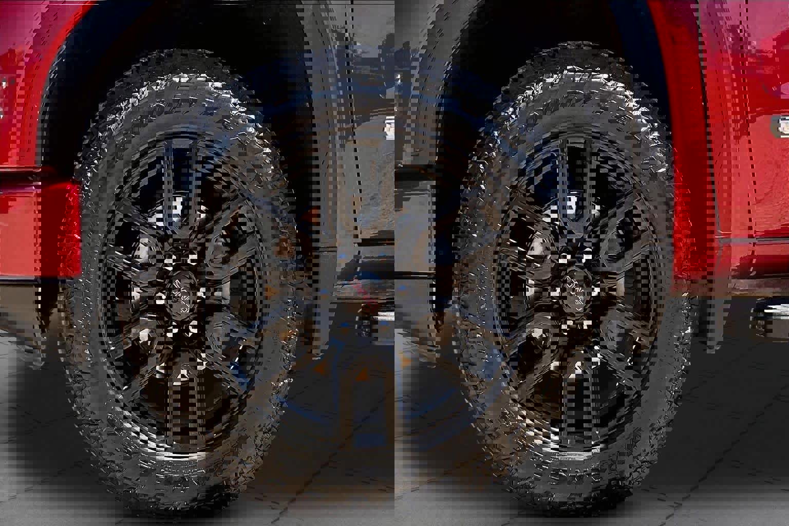 Used 2022 GMC Sierra 1500 Elevation w/ Elevation Premium Package AWD/4WD image 10