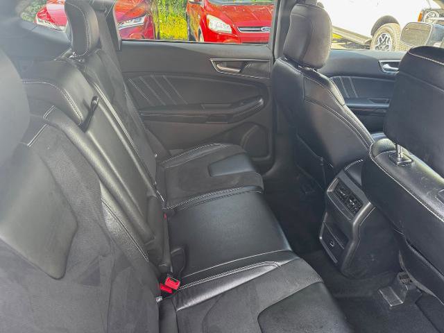 Certified 2022 Ford Edge ST image 10
