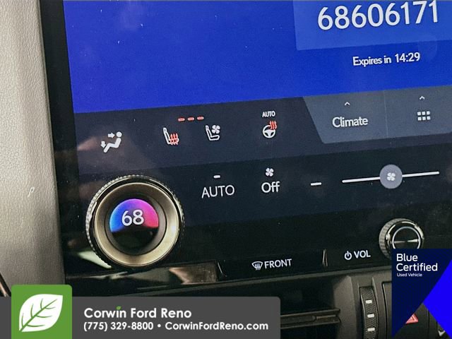 Used 2024 Lexus GX 550 image 23