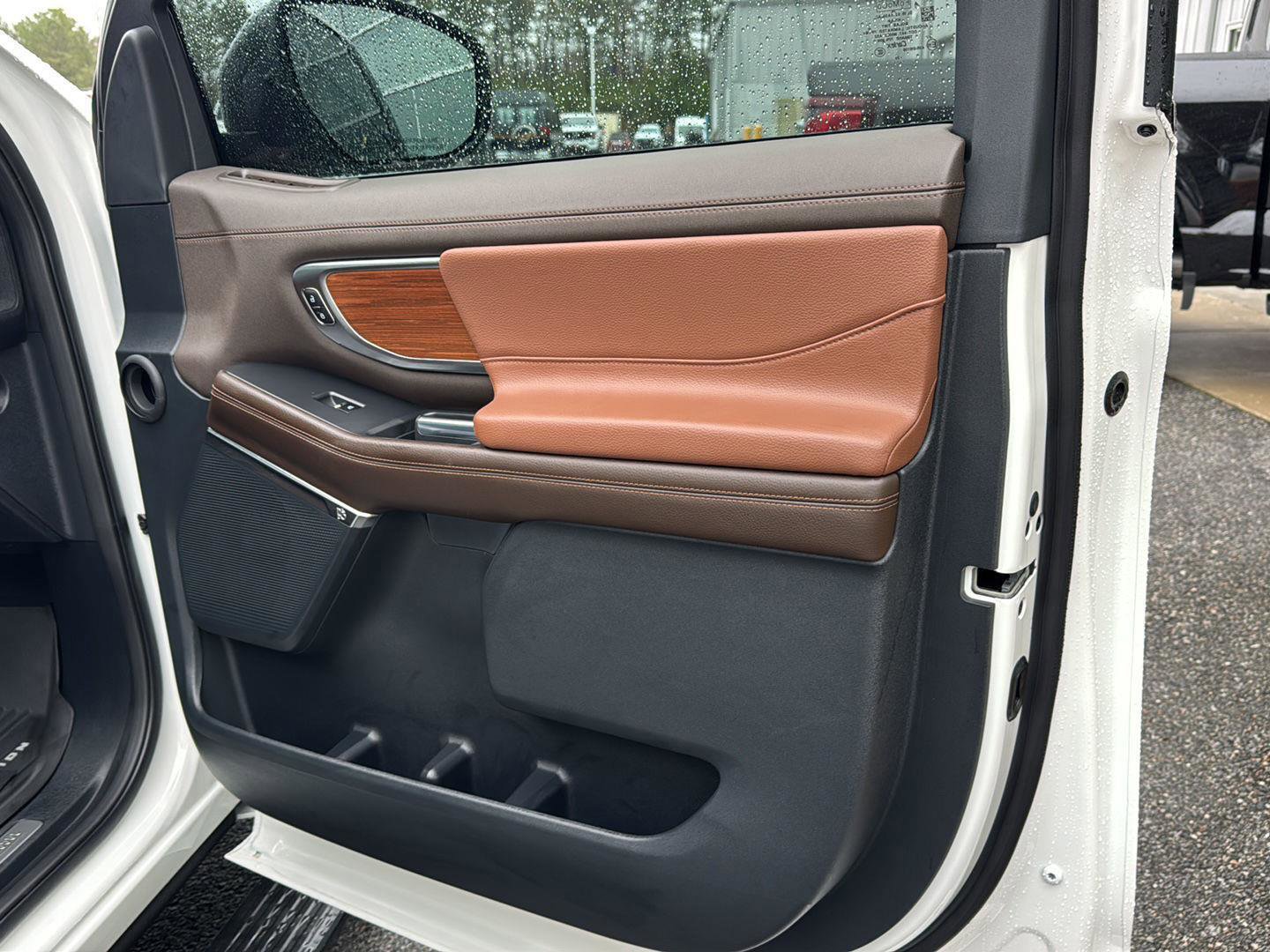 Certified 2025 Ford Expedition Max King Ranch image 12